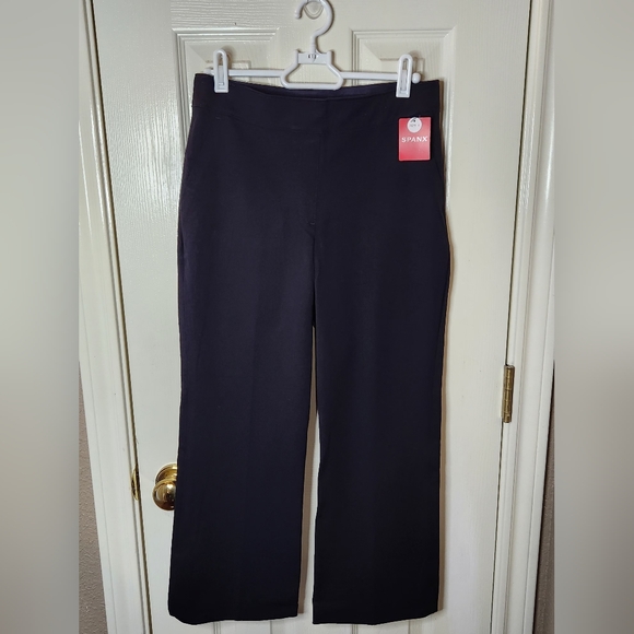 SPANX Pants - Spanx Women's Polished Kick Flare Black Pull Up Pants